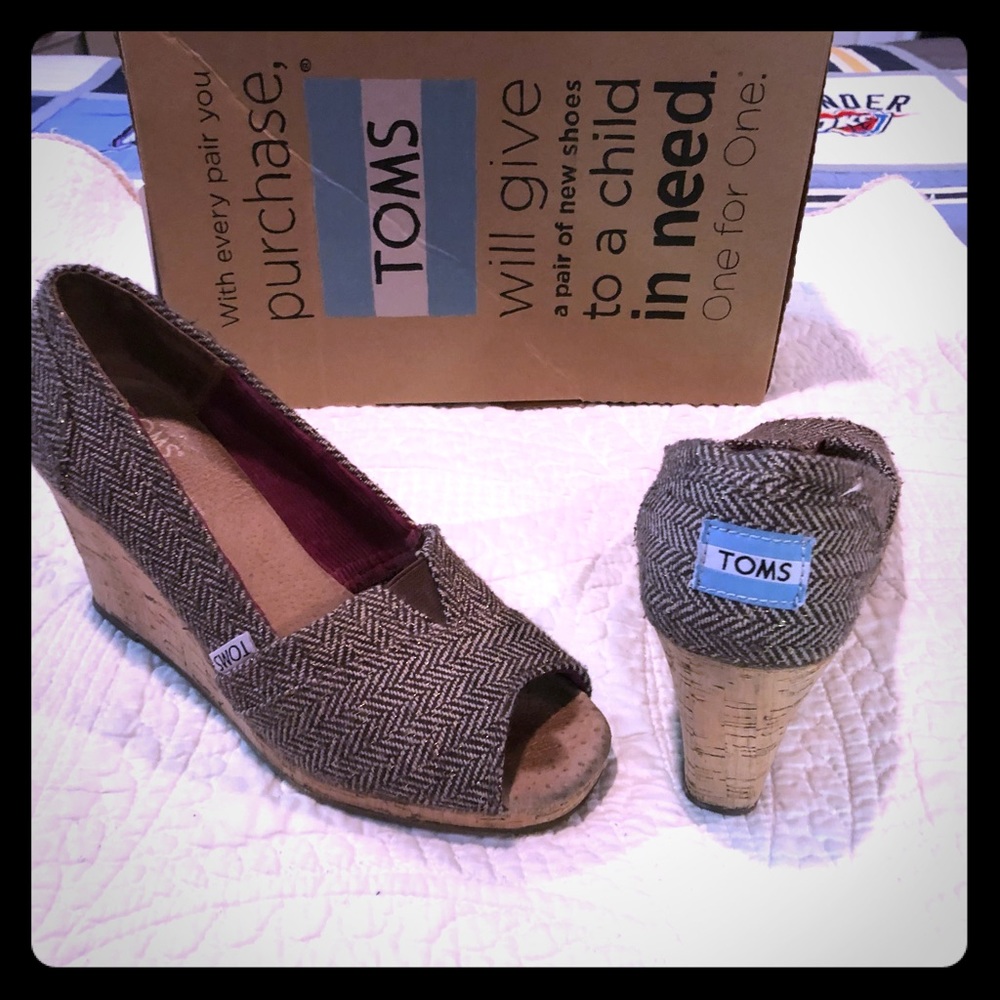 TOMS slip on wedge